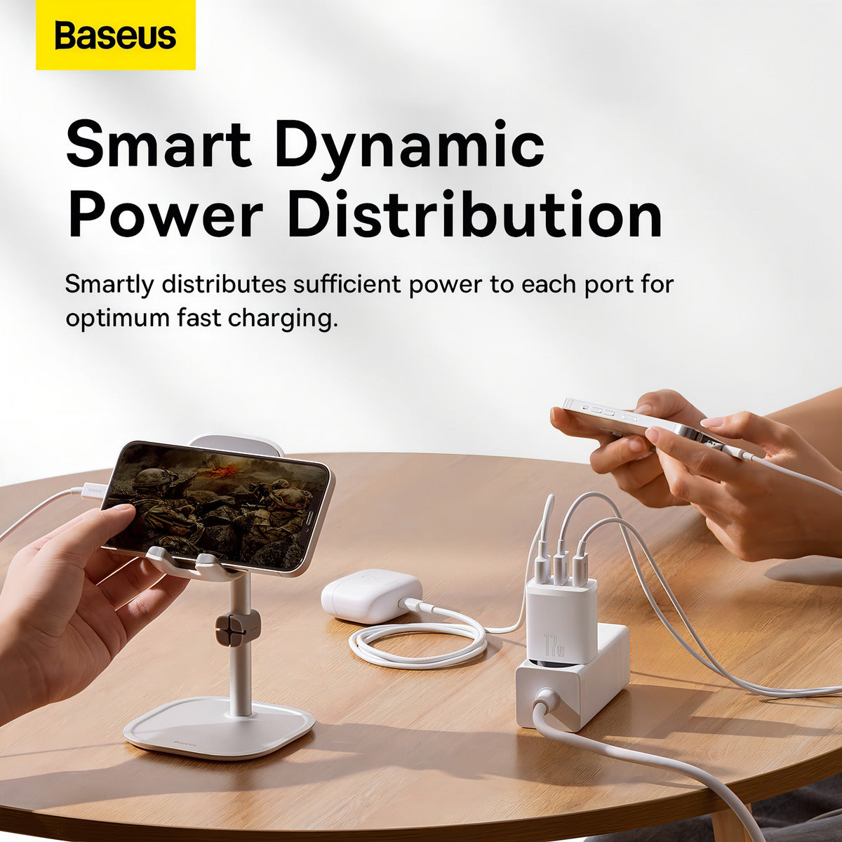 Carregador De Parede 17w Baseus 3x Usb P/ iPhone C/ Cabo Lightning - 1m Cor Branco